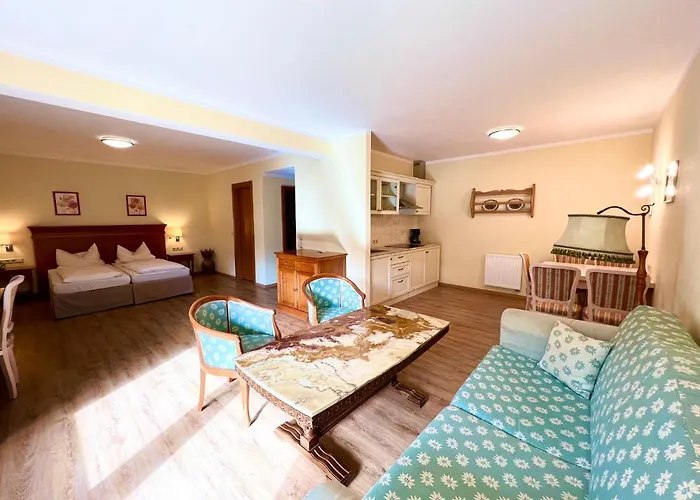 Baerenstueberl Hotel 3*
