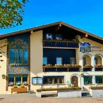 Hotel Bärenstüberl Schönau am Königssee