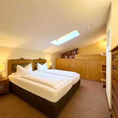 Baerenstueberl Hotel 3*